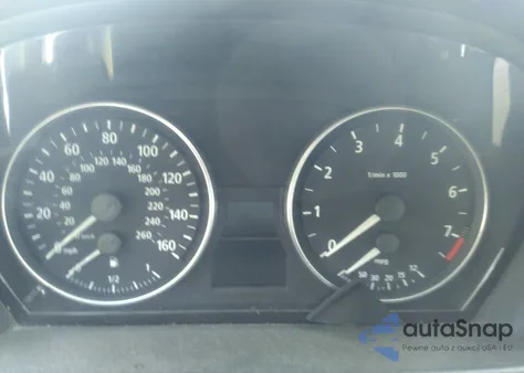 2006 BMW 325I из США, поврежденный, VIN WBAVB13536KX66148